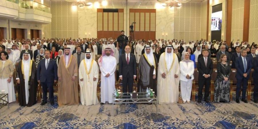 وزير الشؤون القانونية والعمل بالوكالة: العمال ركيزة أساسية للاقتصاد الوطني ونمو سوق العمل
