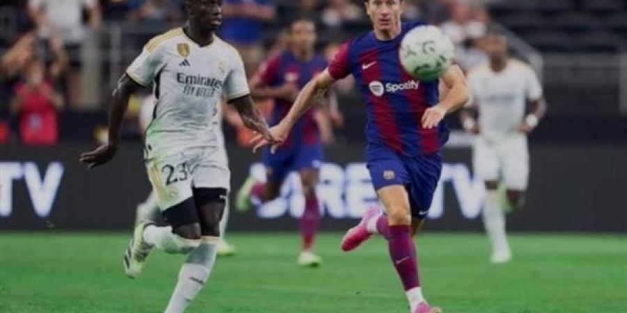 بث مباشر الشوط الثاني من مباراة برشلونة وإنتر ميلان (2 -2 ) في دوري أبطال أوروبا