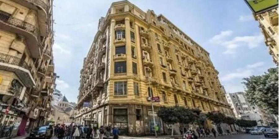 أستاذ قانون: حل مشكلة الإيجار القديم يجب أن يكون تدريجيًا لا فوريًا