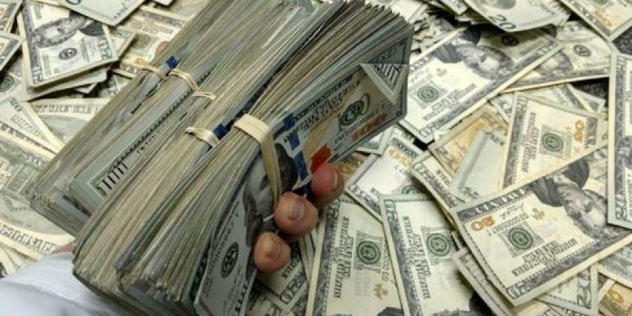 ضبط 8 عناصر إجرامية لقيامهم بغسل 450 مليون جنيه من عائدات تجارة المخدرات