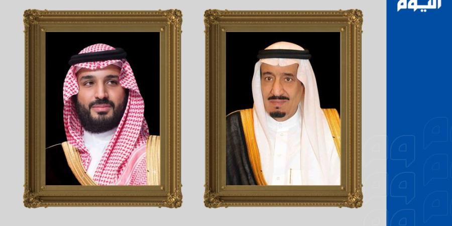 القيادة تتلقى دعوتين من أمير قطر لحضور قمة التنمية الاجتماعية