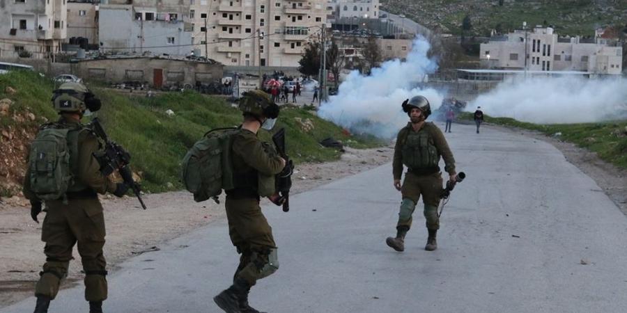 مع مواجهات عنيفة.. استشهاد فلسطيني برصاص الاحتلال جنوب الضفة