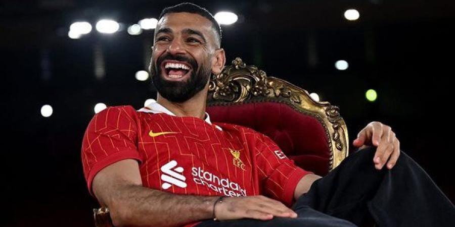 "من دوري الأبطال إلى الكرة الذهبية".. كيف استفاد صلاح من سقوط برشلونة؟
