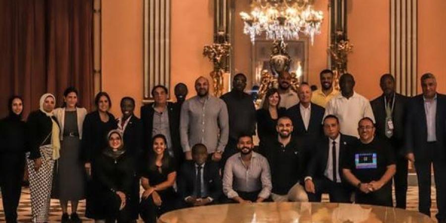 هاني أبو ريدة يكرم العاملين ببطولة الأمم الأفريقية تحت 20 سنة