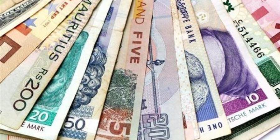 عاجل.. مفاجأة في سعر الدولار اليوم الجمعة في البنوك.. بكام في الأهلي؟