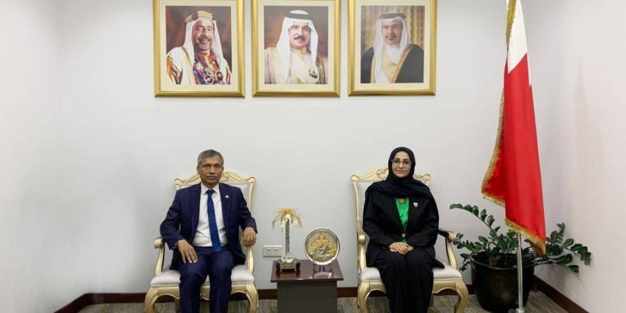 وزيرة الصحة تستقبل سفير بنغلاديش لدى البحرين