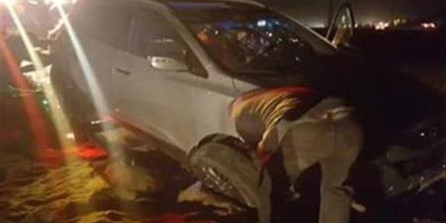 مصرع سوداني ومصري وإصابة 6 بينهم أجانب في حادث تصادم ميكروباص وملاكي بالسلام