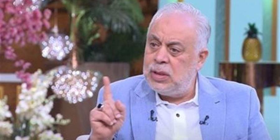 تصاعد أزمة "قلع الحجر".. أشرف زكي يلوّح بالتصعيد والمنتج "مفلس"