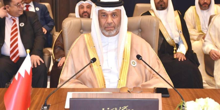 وكيل "المالية" يترأس وفد البحرين في اجتماع المجلس الاقتصادي والاجتماعي التحضيري للقمة التنموية الاقتصادية والاجتماعية