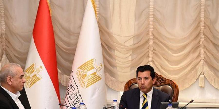 وزير الرياضة يترأس اجتماع مجلس إدارة صندوق التمويل الأهلي لرعاية النشء