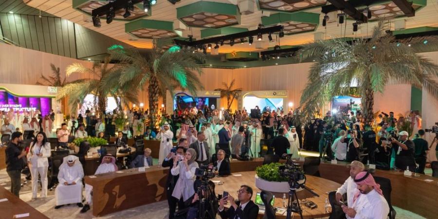 بلغات متعددة ومنصات مختلفة.. "واحة الإعلام" تجربة سعودية رائدة