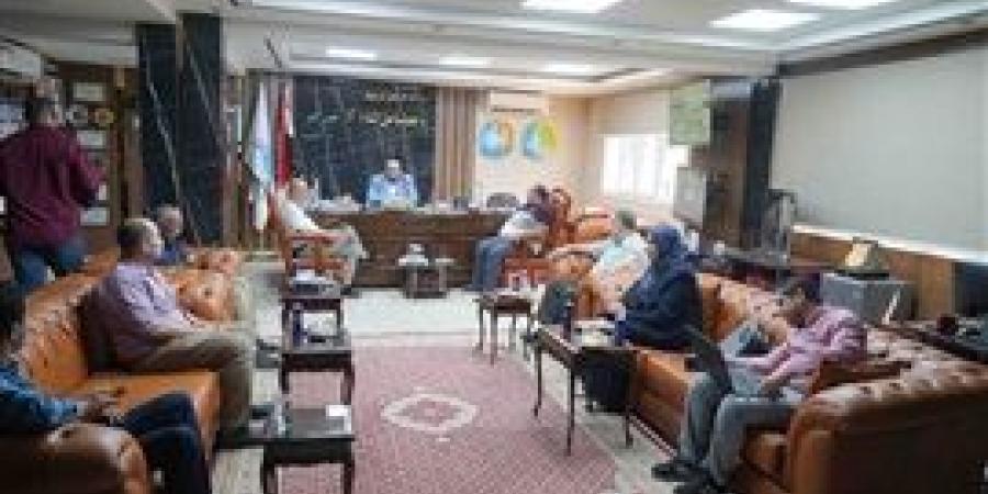 رئيس مياه سوهاج يستقبل مسئولى برنامج تحسين خدمات مياه الشرب والصرف الصحى IWSP2
