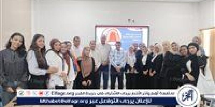 رئيس جامعة أسيوط التكنولوجية يتفقد الامتحانات العملية لطلاب تركيبات الأسنان