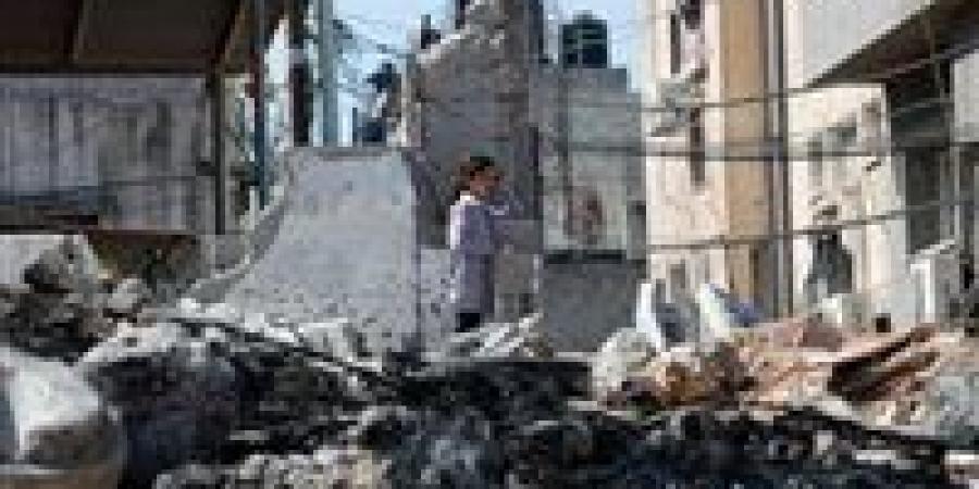 استشهاد أربعة فلسطينيين فى غارة للاحتلال على منزل بمخيم جباليا