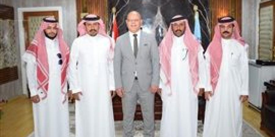 "النعماني" جامعة سوهاج تسخر كافة خدماتها لرعاية طلابها الوافدين من مختلف الجنسيات