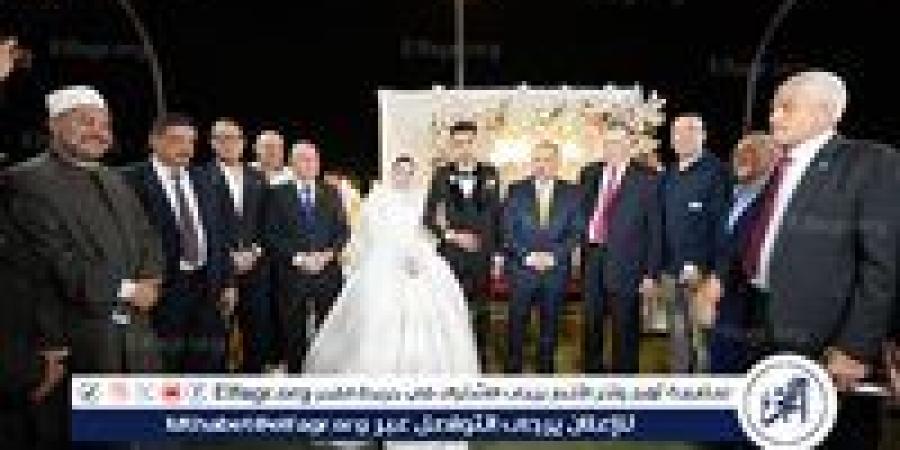 "في لفتة إنسانية" محافظ أسيوط يشهد حفل زفاف فتاة يتيمة ويوجه بتوفير كافة المستلزمات لها