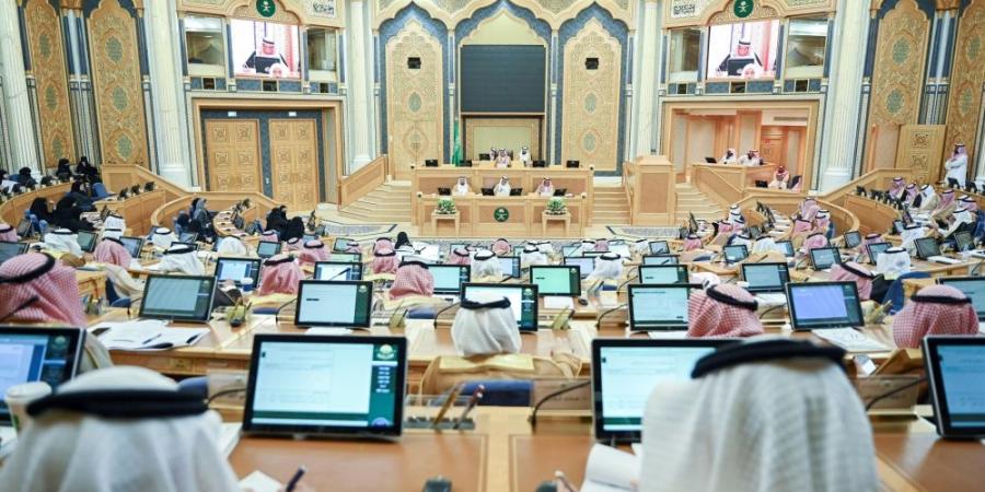 تعاون برلماني.. رئيس مجلس الشورى يبدأ زيارة رسمية إلى مصر
