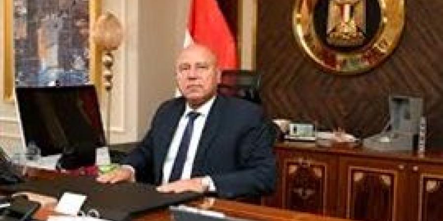 الفريق كامل الوزير: لدينا شبكة كاملة من وسائل النقل الجماعي الأخضر المستدام الكهربائية بالكامل