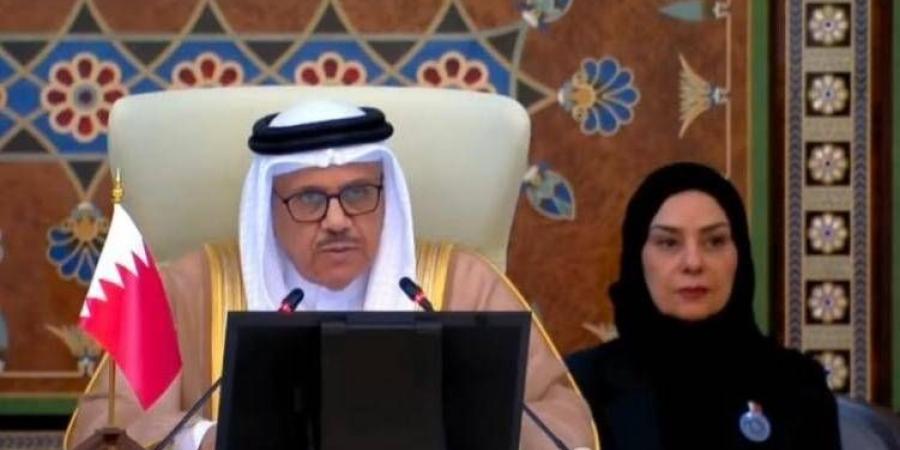 وزير الخارجية يترأس وفد مملكة البحرين إلى القمة العربية الرابعة والثلاثين في بغداد