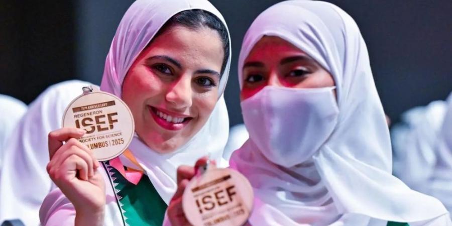 بالجوائز الكبرى.. المملكة الثانية عالميًا بعد أمريكا بـ"آيسف 2025"
