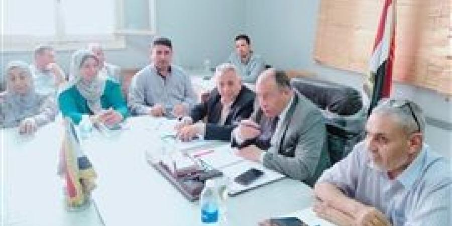 زراعة البحيرة تعقد اجتماع لمناقشة زراعة القطن وحصاد محصول القمح