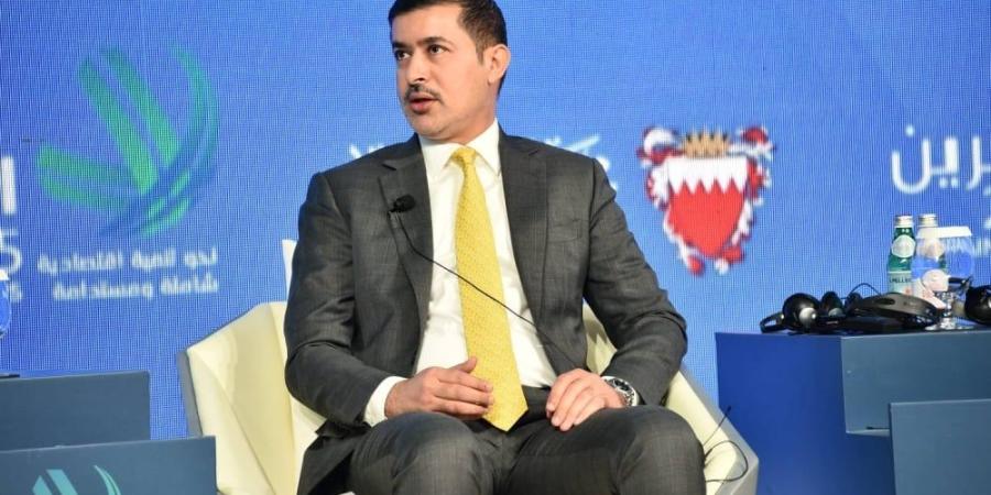 مسؤولون يستعرضون جهود البحرين في الاستدامة وتعزيز بيئة الاستثمار