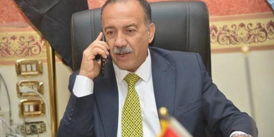 محافظ أسيوط يتفقد جمعية الشابات المسلمات ومعرضًا للمنتجات اليدوية