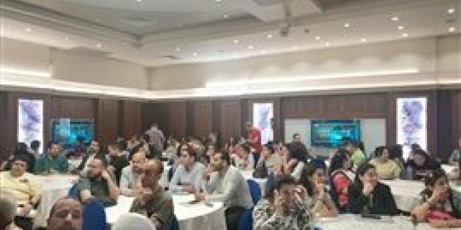 ملتقى توظيف في "إيبارشية شبرا الخيمة الجنوبية" لتوفير فرص عمل للشباب